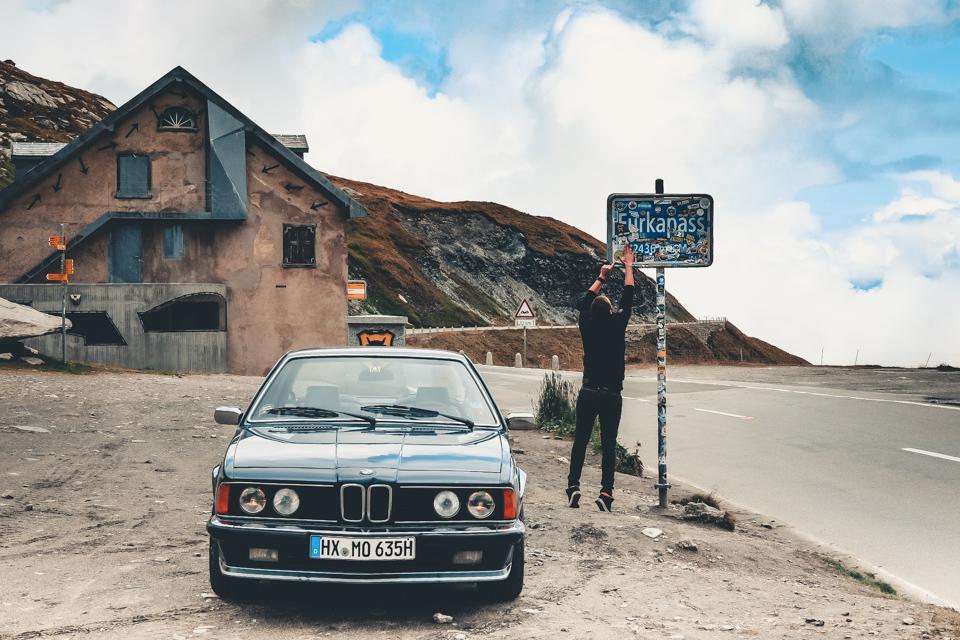 Furkapass mit Oldtimer