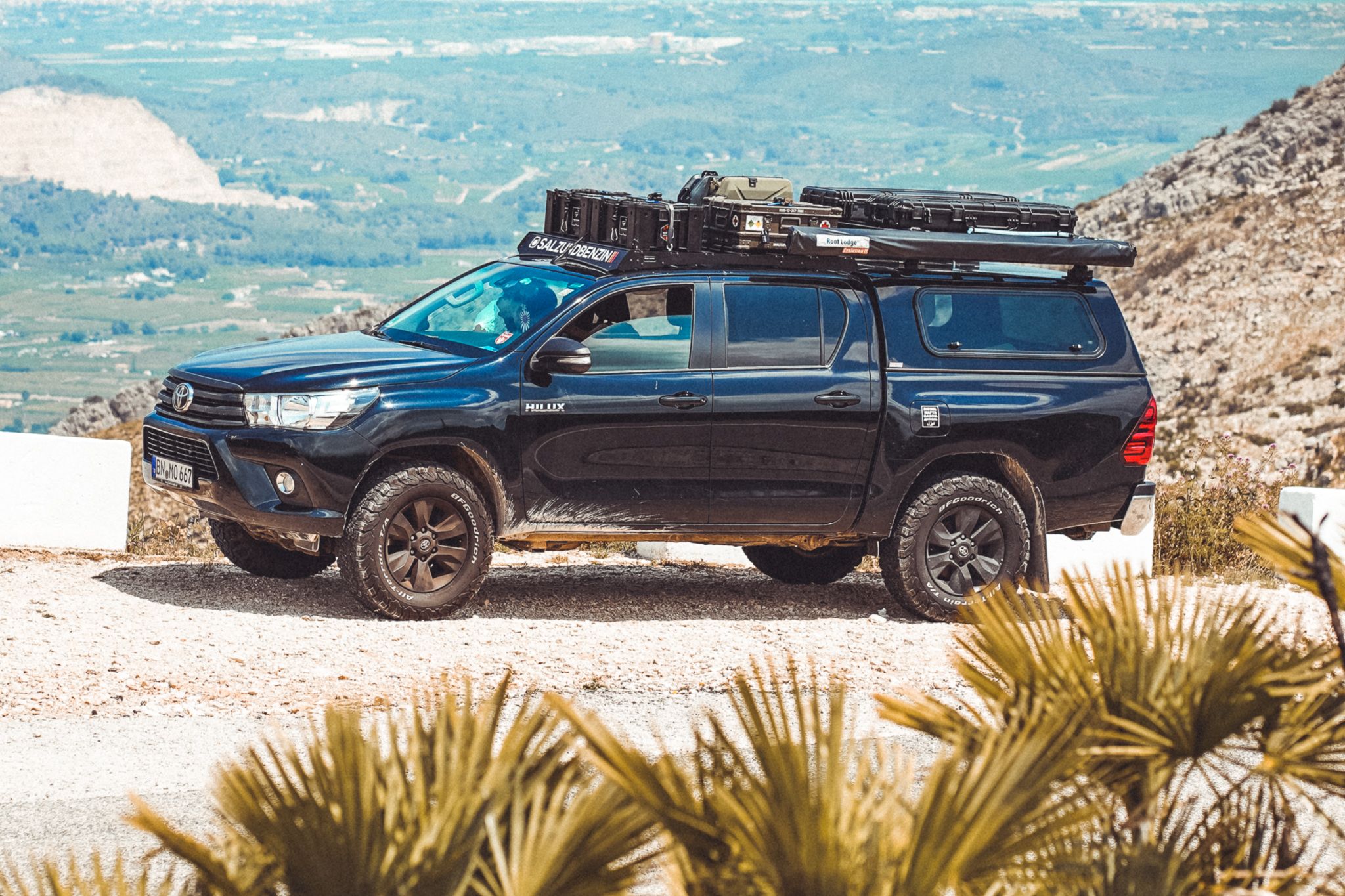 Toyota Hilux Revo Overland